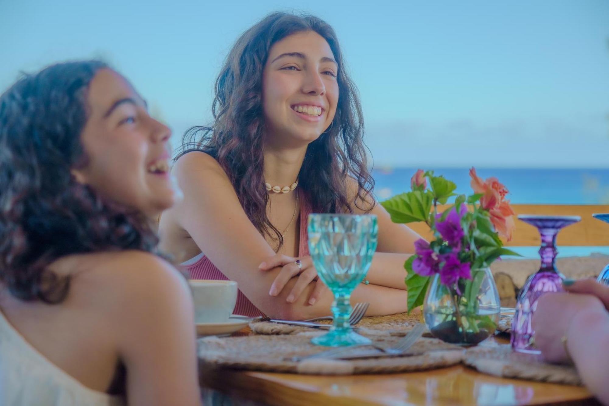 Matariki Sunset Apart Hotel Χάνγκα Ρόα Εξωτερικό φωτογραφία
